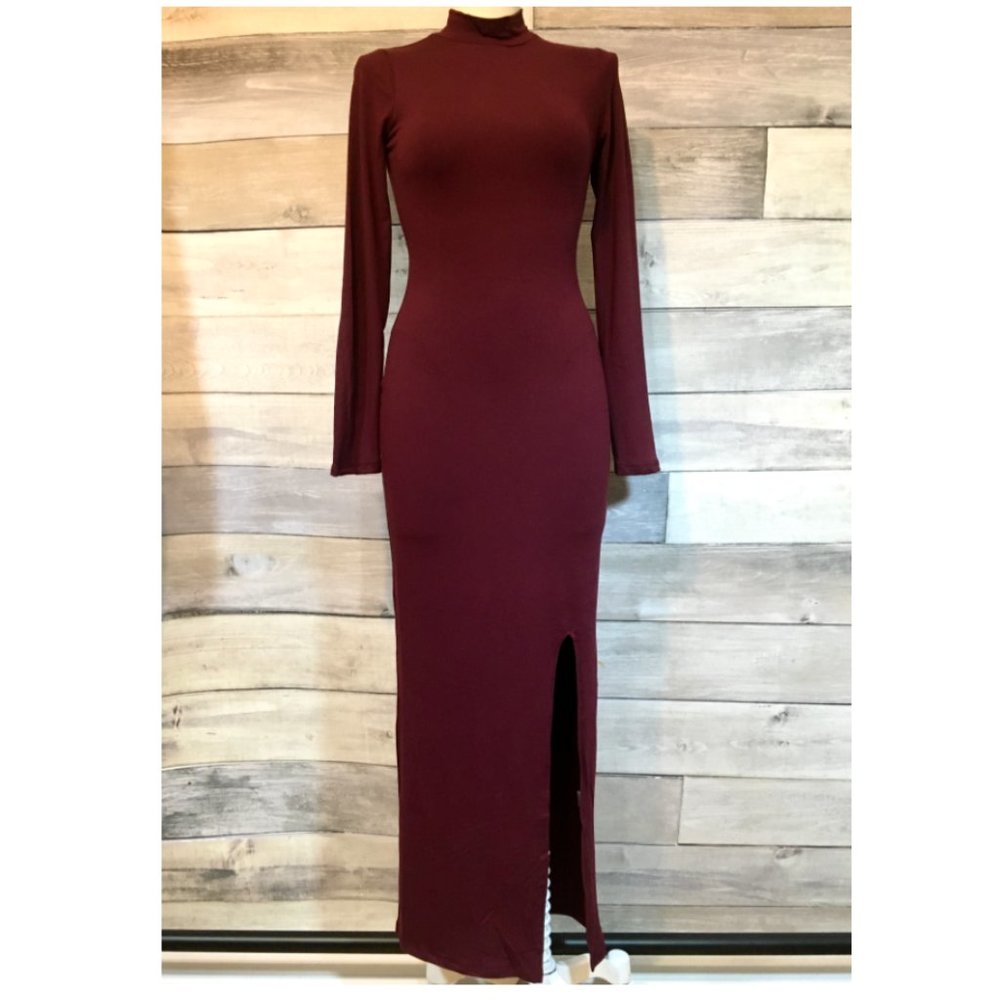 HEART & HIPS burgundy long sleeve mock neck maxi - Picture 1 of 7